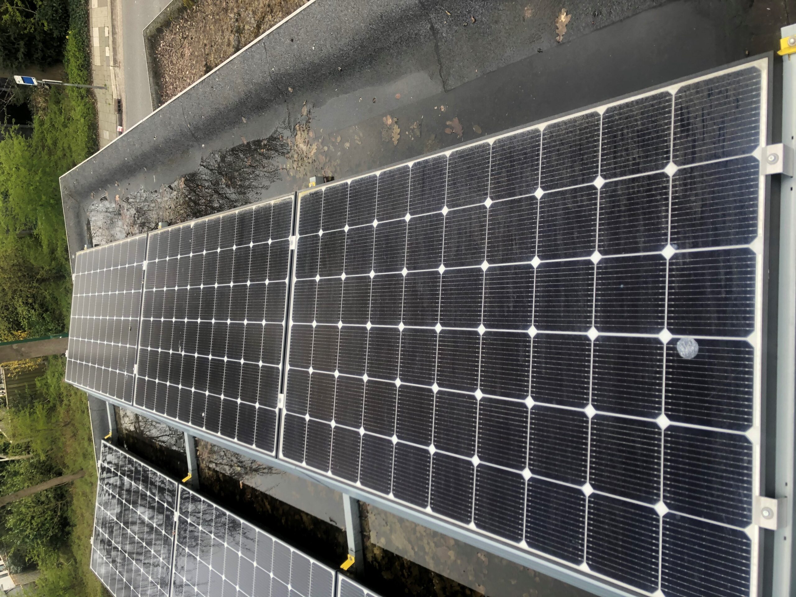 Glazenwasser Eindhoven en omstreken Zonnepanelen3 vies Nuenen