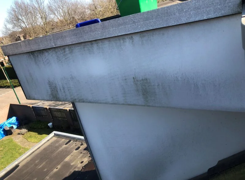 Glazenwasser Eindhoven en omstreken dakkapel2 vies Heeze
