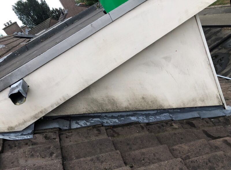 Glazenwasser Eindhoven en omstreken dakkapel3 vies Eindhoven